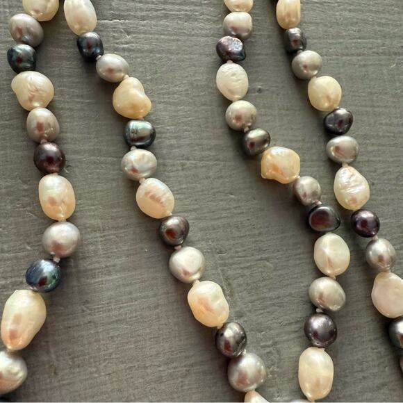 Multi Colored Pearl Necklace - Picture 7 of 9